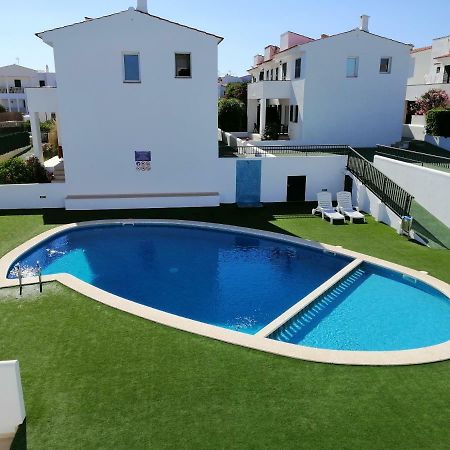 Villa Diplomado Es Mercadal Bagian luar foto