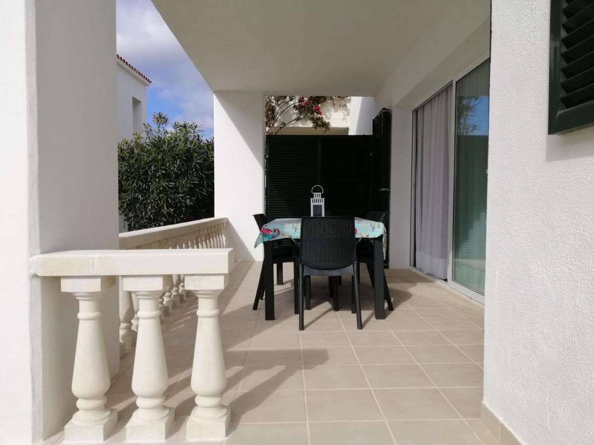 Villa Diplomado Es Mercadal Bagian luar foto