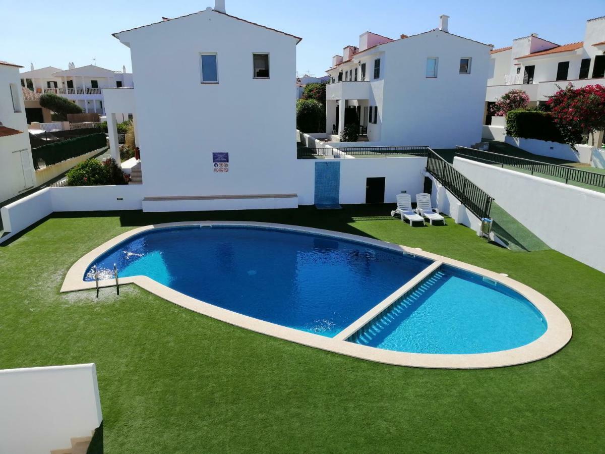 Villa Diplomado Es Mercadal Bagian luar foto