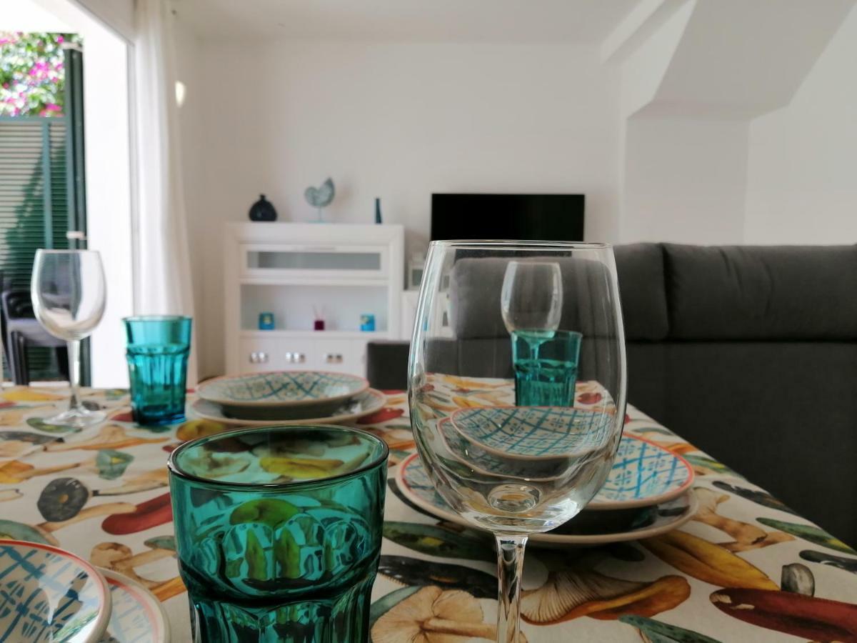 Villa Diplomado Es Mercadal Bagian luar foto